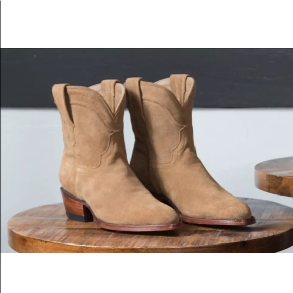 tecovas waterproof suede